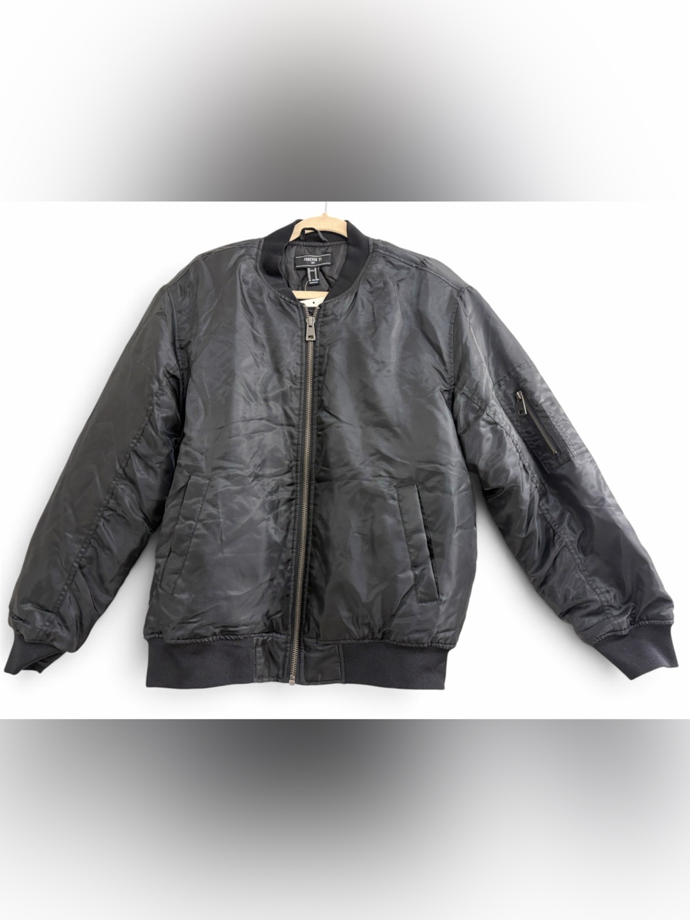 Forever 21 Men Bomber Jacket NWT medium